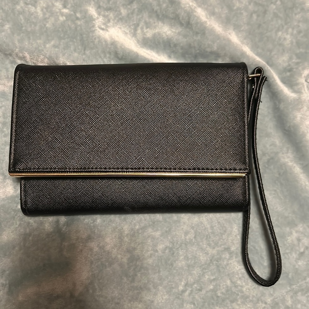 black gold convertible wristlet or bag